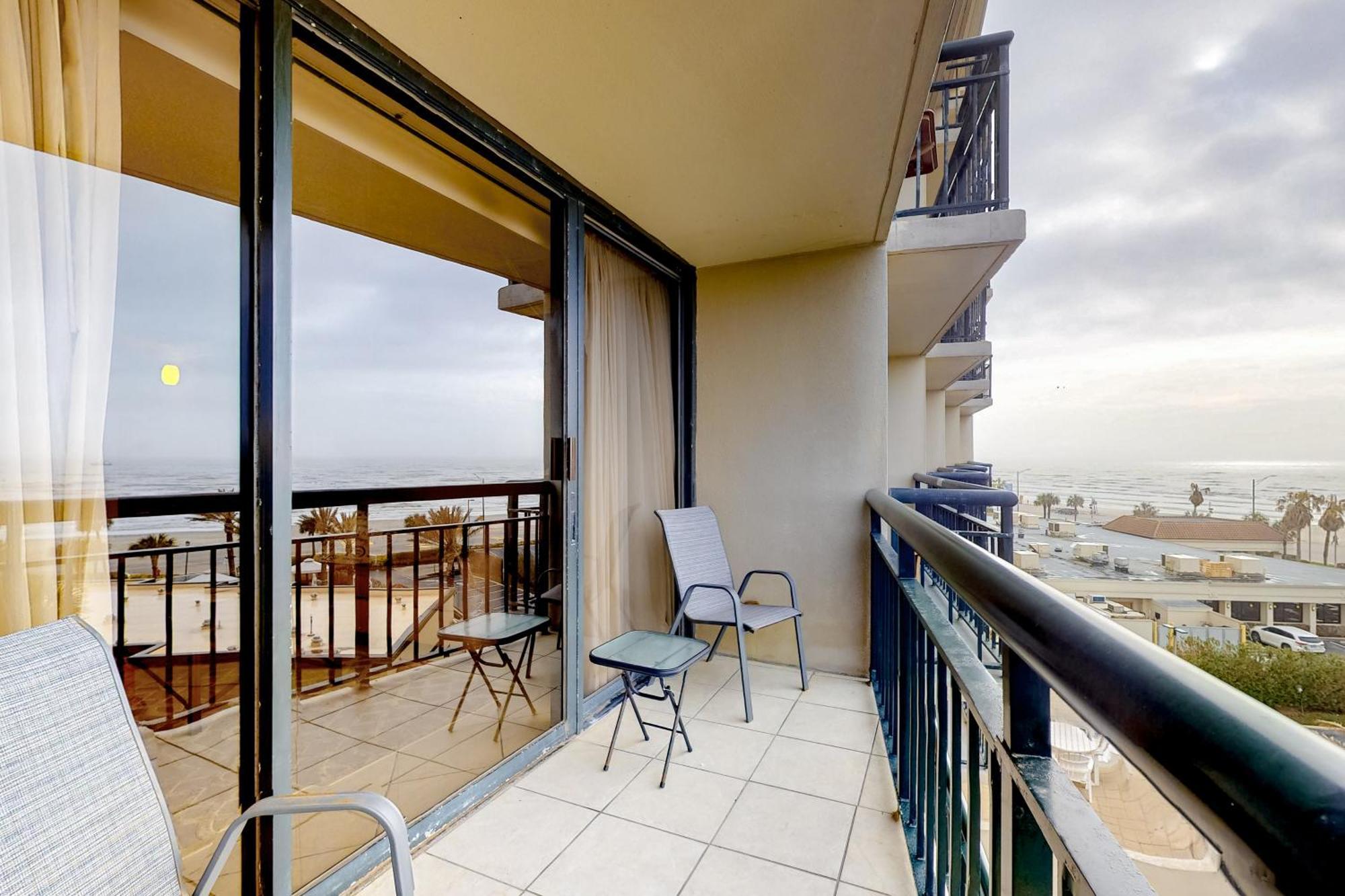 San Luis Resort Condos Galveston Room photo